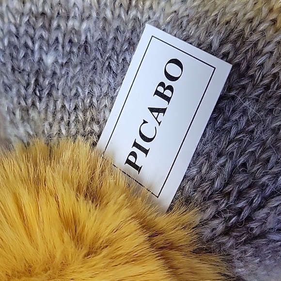 Mustard yellow ombre toque with polar fleece lining. Soft winter hat, plush hat - Picture 3 of 7